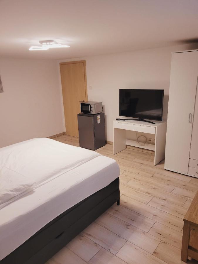 E&O Appartement Gilching Buitenkant foto