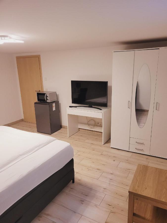E&O Appartement Gilching Buitenkant foto